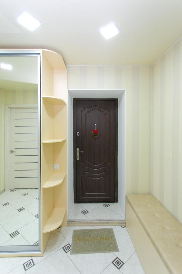Apartlux Sumy Bagian luar foto